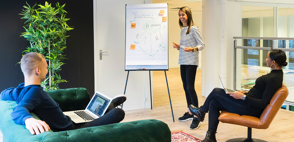 Avada Corporation Logo